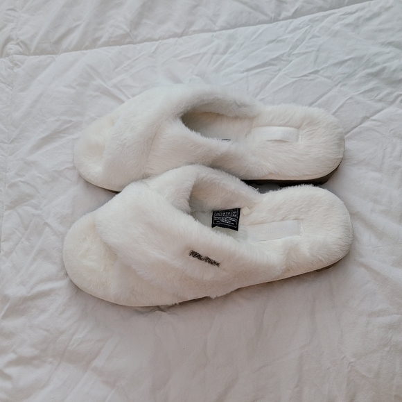 Nautica Shoes - Womens nautica slippers 9